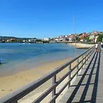 Lägenhet En , Playa A 2 Min , Vistas A La Montana Aldán